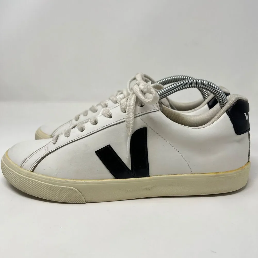 Veja Women's Campo Leather Sneakers, White Size 10